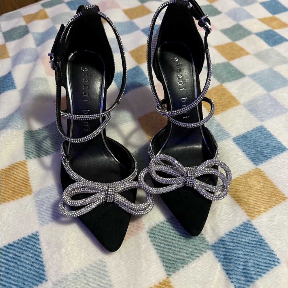 Gianni Bini Black and Silver Bow Heels